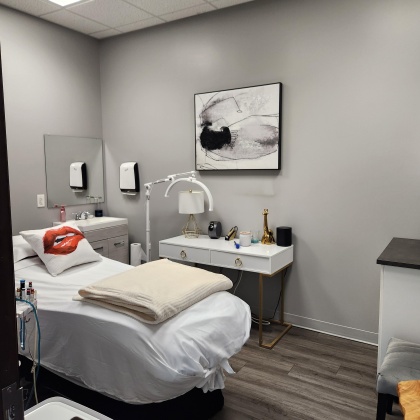 8732 Foutain Ave, Tampa, Florida 33615, ,Medical Office,For Lease,Foutain,1081