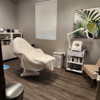 8732 Foutain Ave, Tampa, Florida 33615, ,Medical Office,For Lease,Foutain,1081