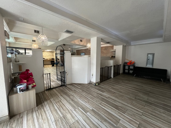 692 N Orange Ave, Orlando, Florida 32801, ,Retail,For Lease,N Orange,1085 692 N Orange Ave, Orlando, Florida 32801, ,Retail,For Lease,N Orange,1085
