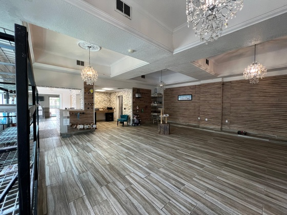 692 N Orange Ave, Orlando, Florida 32801, ,Retail,For Lease,N Orange,1085 692 N Orange Ave, Orlando, Florida 32801, ,Retail,For Lease,N Orange,1085