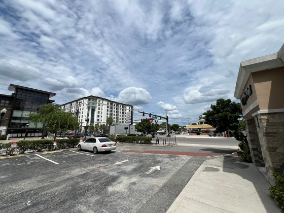 692 N Orange Ave, Orlando, Florida 32801, ,Retail,For Lease,N Orange,1085 692 N Orange Ave, Orlando, Florida 32801, ,Retail,For Lease,N Orange,1085