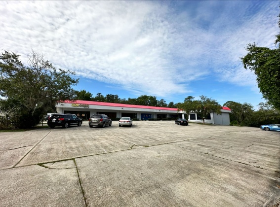 2487 S Volusia Ave, Orange City, Florida 32763, ,Retail,For Sale,S Volusia,1066